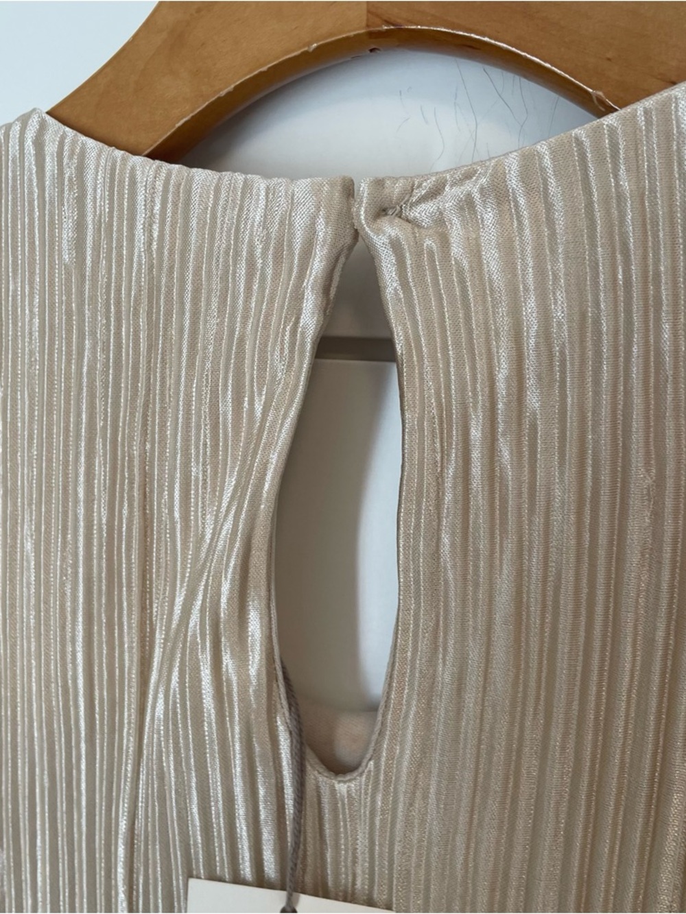 a new day Shimmery Taupe Pleated shell sleeveless tank - Picture 7 of 8
